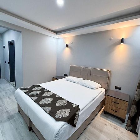 Whitestone Hotel เนฟซิเฮียร์ ภายนอก รูปภาพ